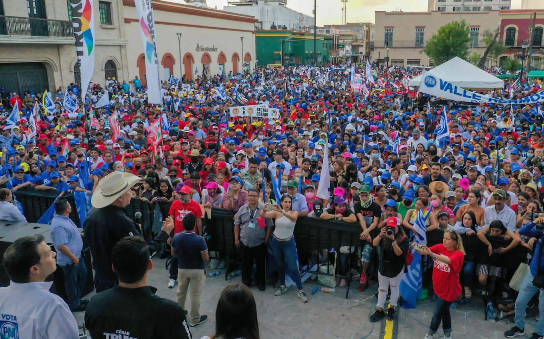 El Truko convocó a salir a votar el próximo domingo 5 de junio Equipo de campaña de César Verástegui